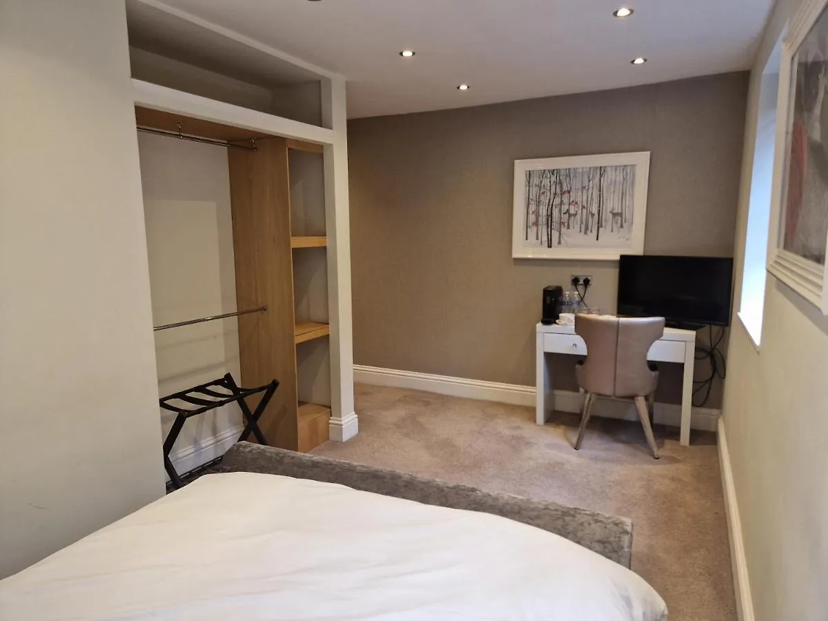 The George Wright Boutique Hotel, Bar & Restaurant Rotherham 4*,