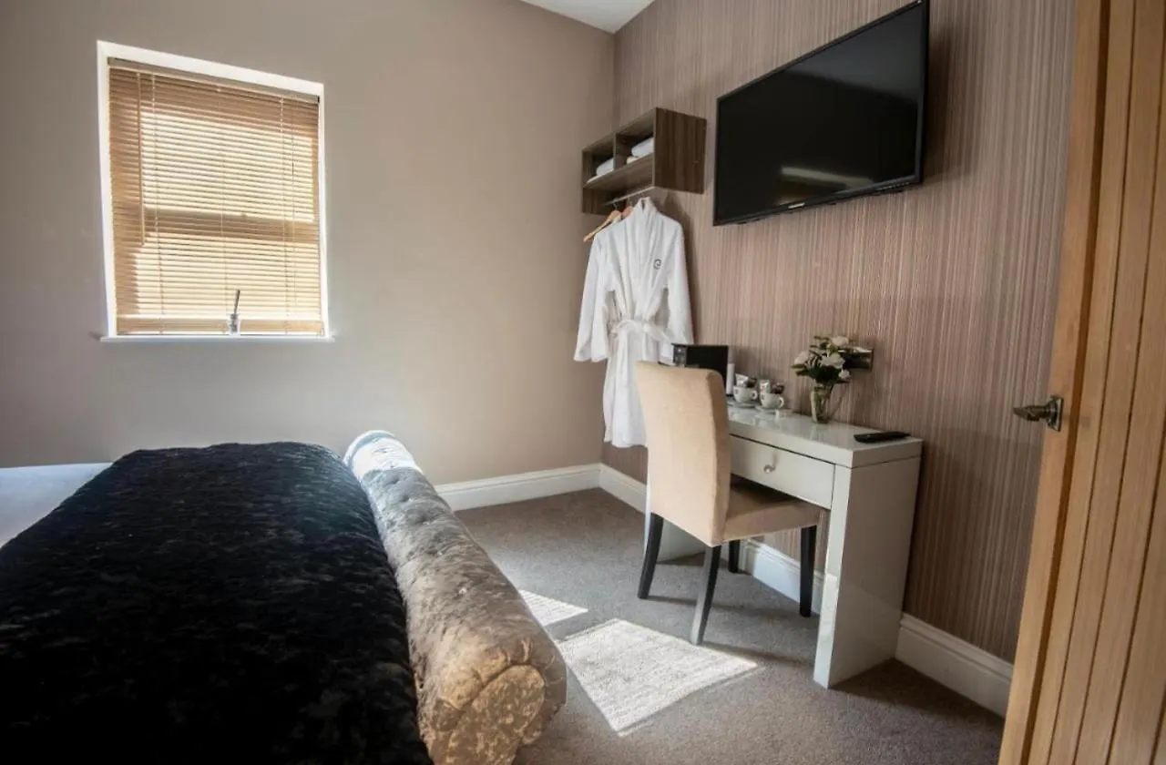 The George Wright Boutique Hotel, Bar & Restaurant Rotherham Hotel