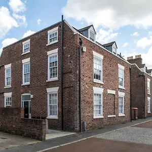 - Beautiful Loft With Parking United Kingdom